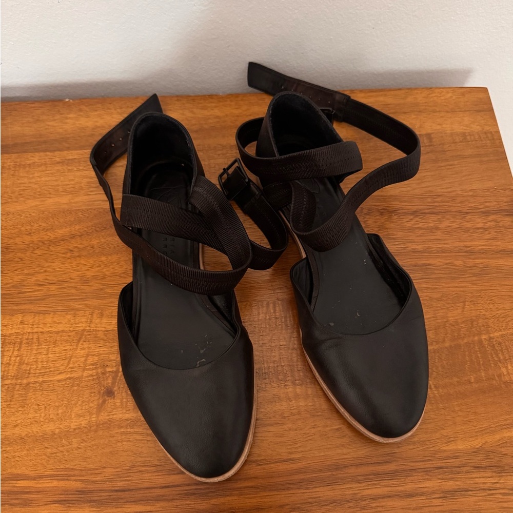 Zero + Maria Cornejo Black Flats with Tan Sole